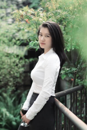 口述：被老总在车里潜规则