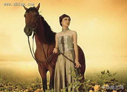 骏马与美女图片_马到成功