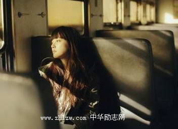 人生就像是一场旅行，我们都是生命的过客