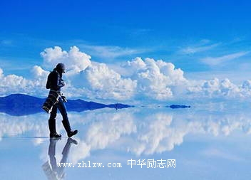 相信自己，超越自我